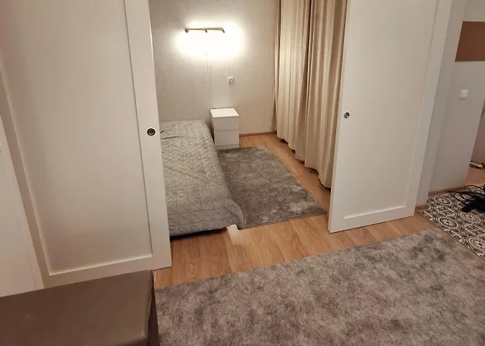 Apartment 3 Magamistoaga Korter Haaberstis *