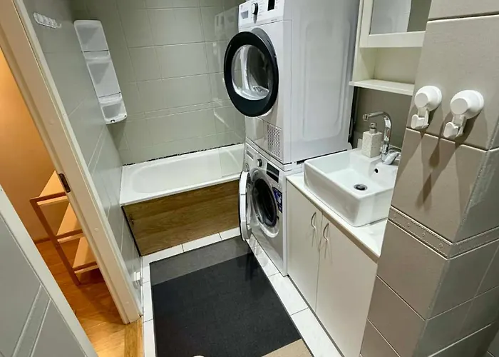 Apartment 3 Magamistoaga Korter Haaberstis